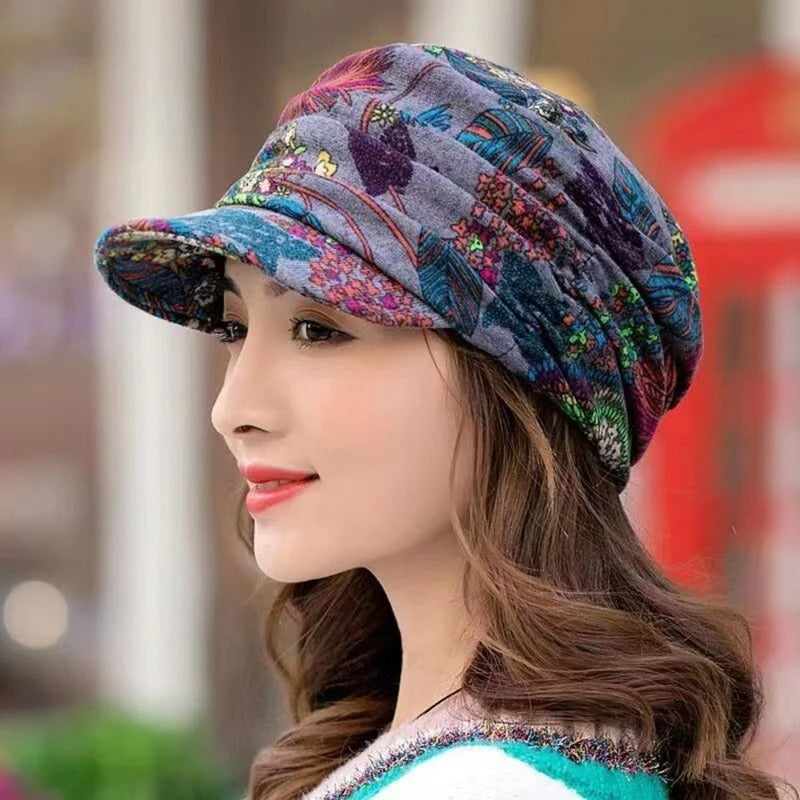 Sienna – Round Cap with Foldable and Floral Pattern