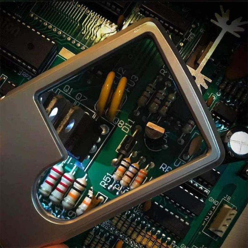 LensGlow – Portable Magnifier with LED Light