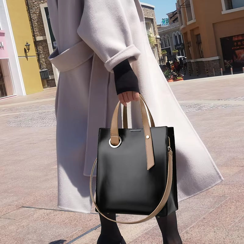 Hallie – Large Capacity Tote Bag with Adjustable Strap and Handle