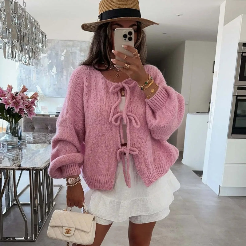 Clara – Crew Neck Cardigan with Long Sleeves and Lace Closure