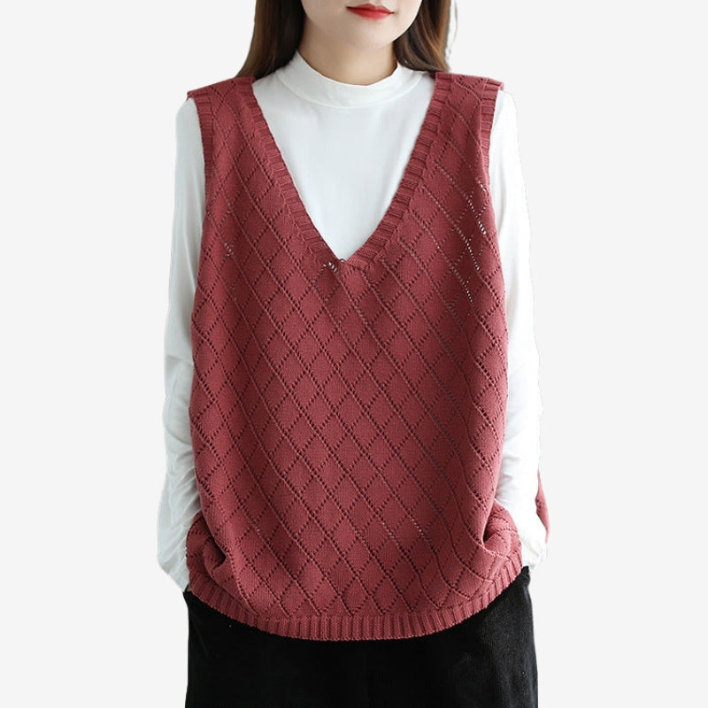 Ava – V Neck Sweater with Zigzag Pattern