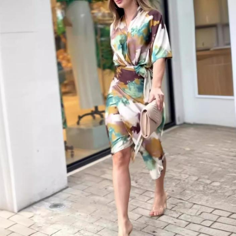 Naomi – Lange Jurk met Korte Mouwen Abstracte Print en Zijsplit Velani
