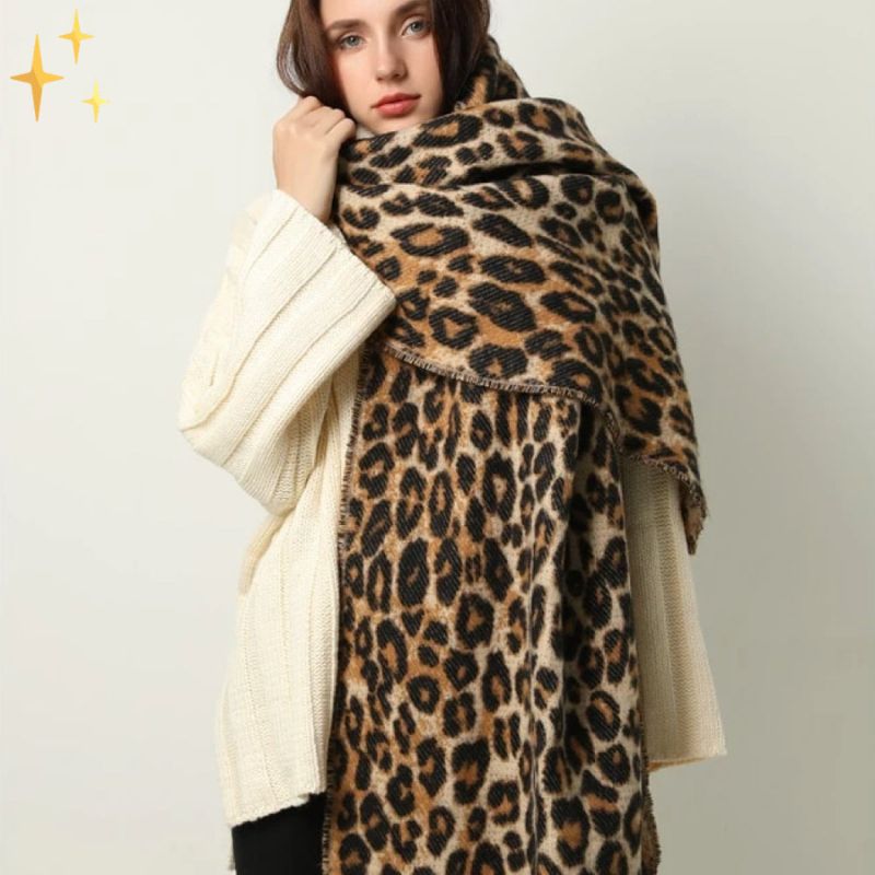 Women Knitted Leopard Print Scarf