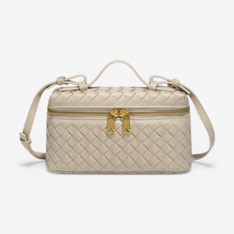 Jessica – Shoulder Bag with Adjustable Strap and Zip Closure