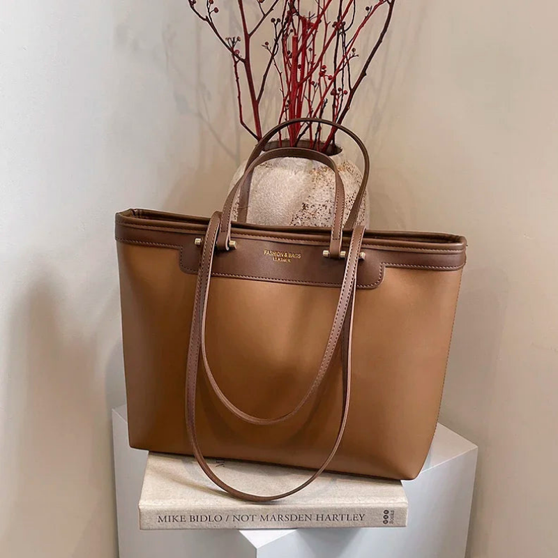Women’s Large Capacity Shoulder Bag