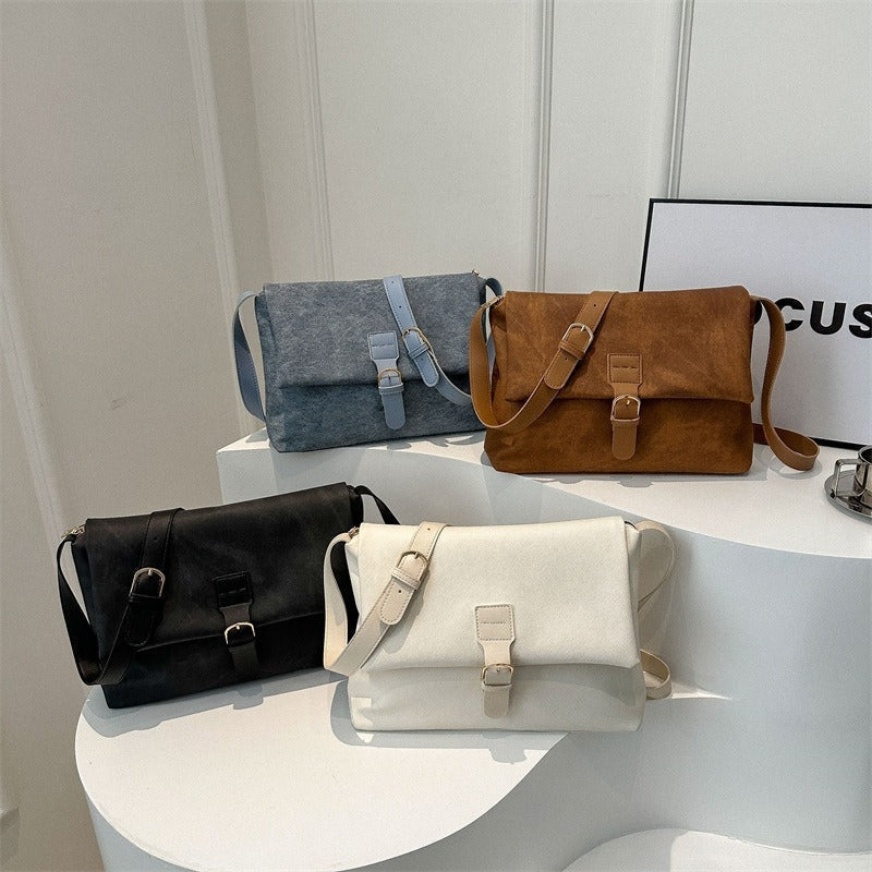 Sienna – Large Capacity Shoulder Bag With Adjustable Strap