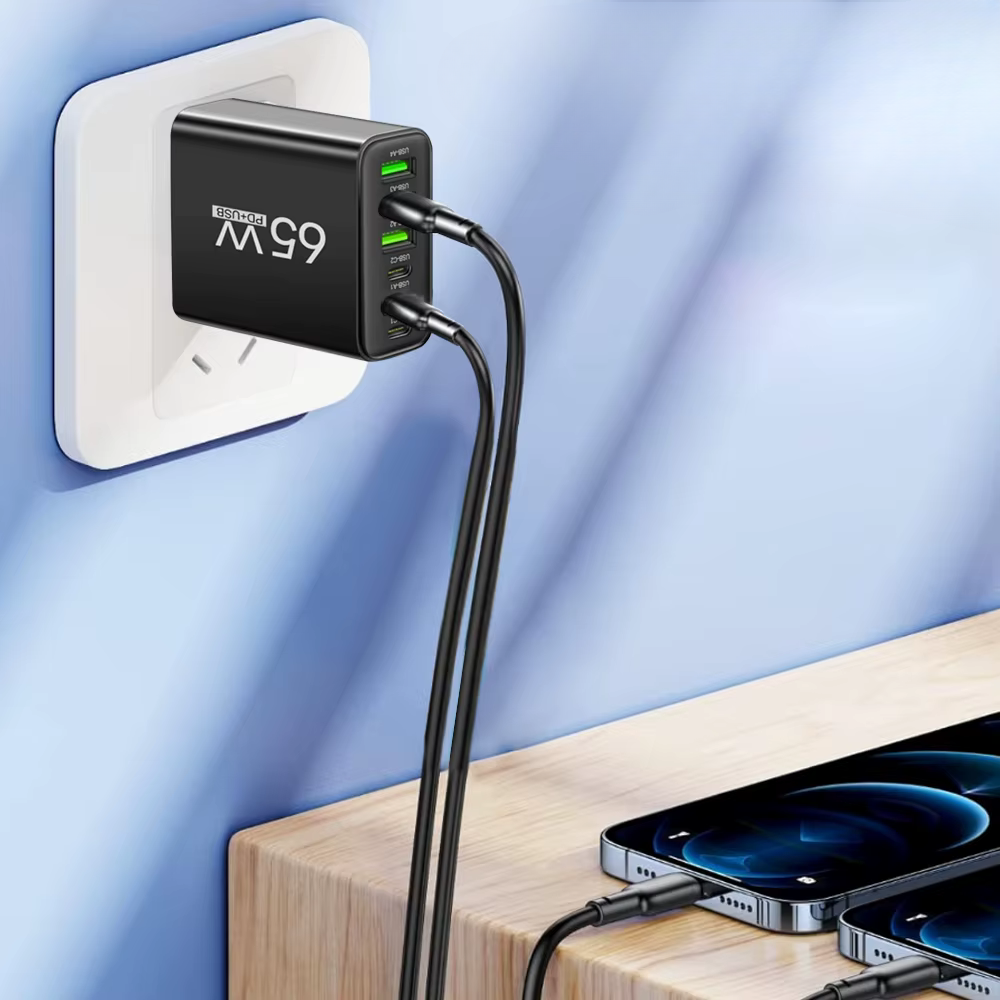 ChargeHub – 6-in-1 snellader met meerdere poorten Velani