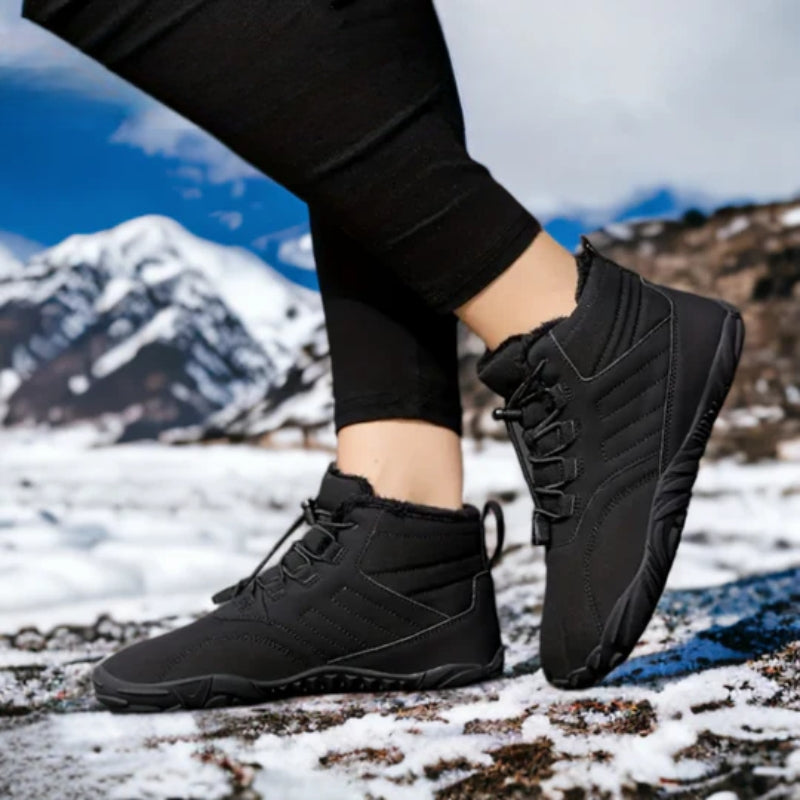 Mason – Non Slip Boots With Adjustable Laceup Design