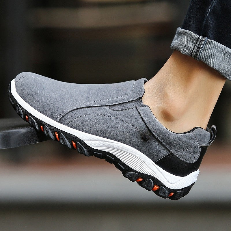 Chris – Round Toe Shoes with Slip On Design