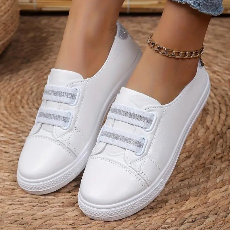 Sophia – Round Toe Flats With Anti Slip Grip Design