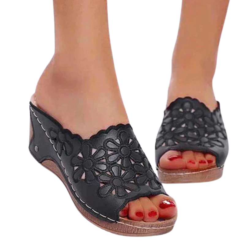 Maria – Sandalen met Bloemenprint en Open Teen Velani