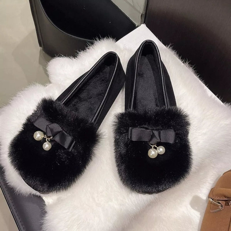 Taylor – Round Toe Fur Slippers With Slip On Design