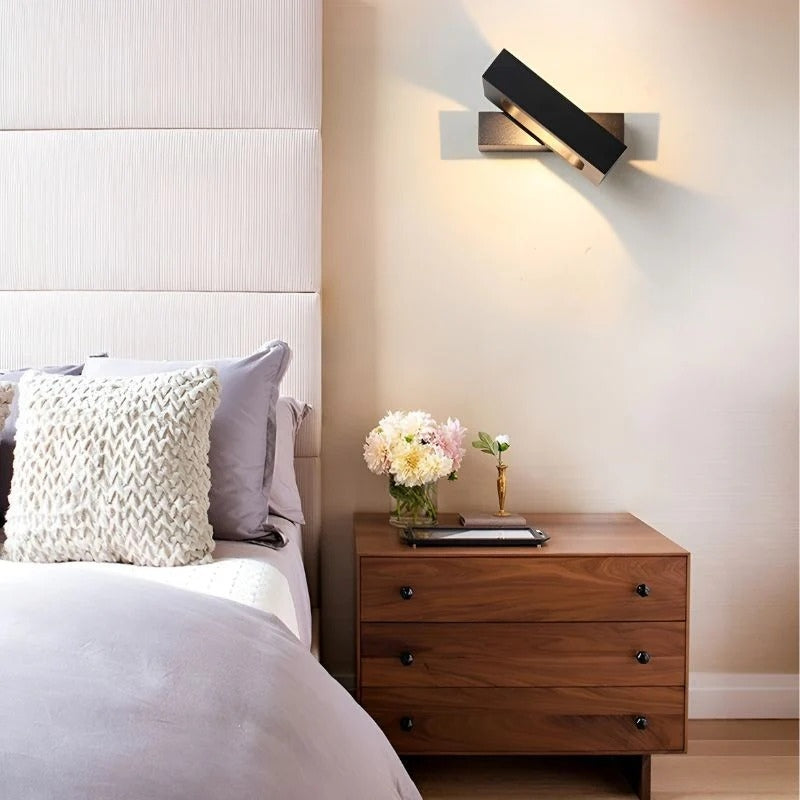 GlowBend – Adjustable LED Wall Lamp for Flexible Lighting