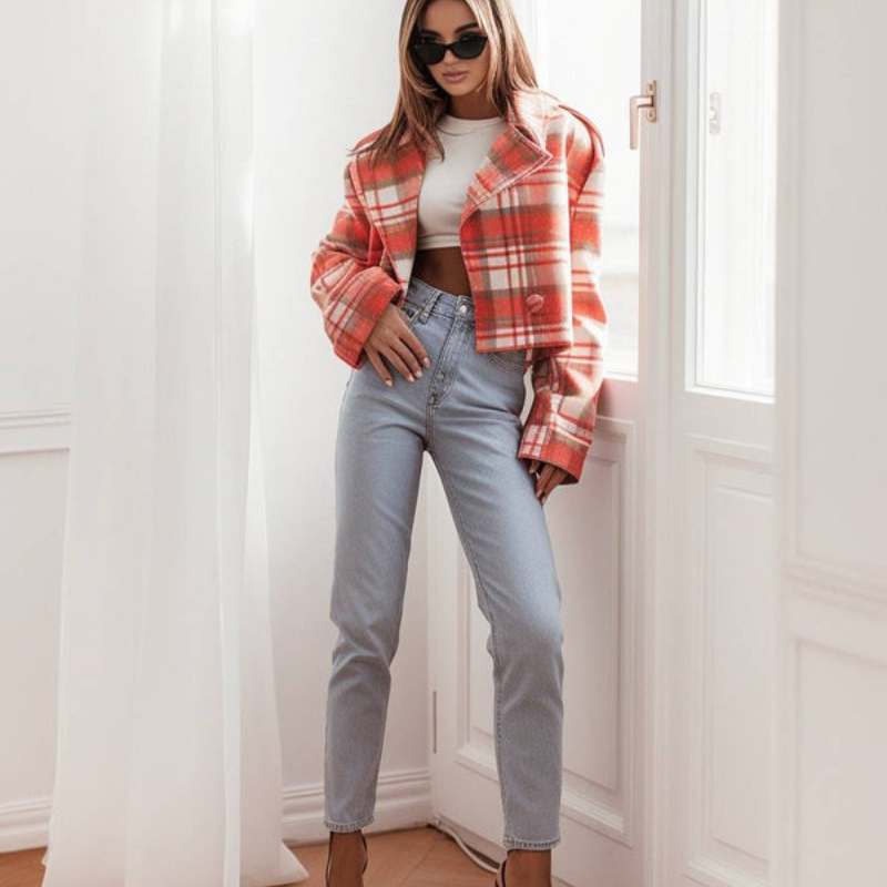 Amelia – Long sleeve coat with notched collar