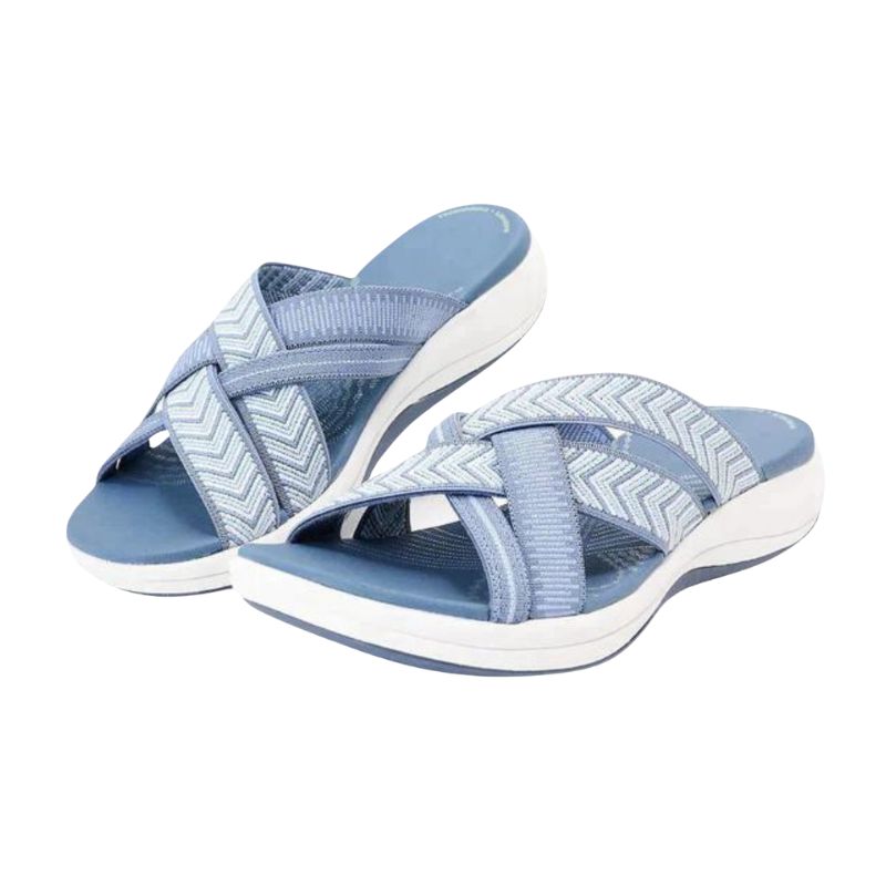 Nora – Dikke Slippers met Brede Kruisband en Open Teen Velani