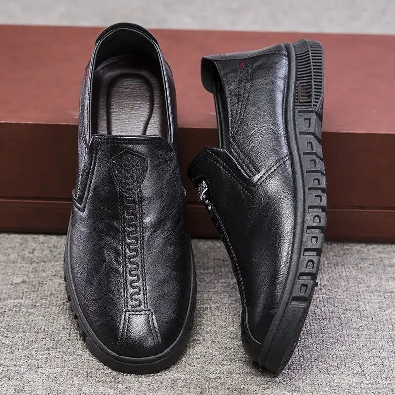 Daniel – Round Toe Shoes With Anti Slip Grip