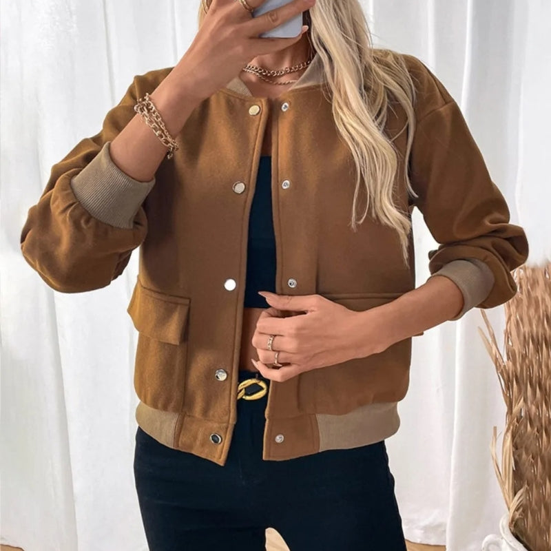 Emma – Round Neck Cardigan with Button Closure Design