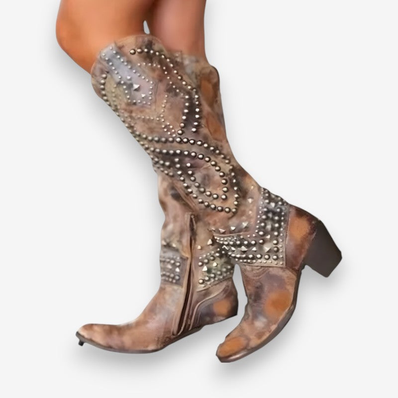 Isabella – Knight Boots With Round Toe And Printed Design