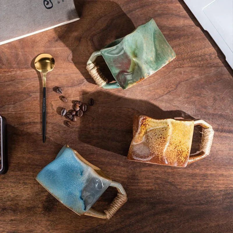 BrewEase – Koffiemok met Touwhandgreep Ontwerp Velani