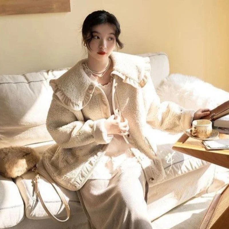 Emma – Long Sleeve Coat with Turn-Down Collar and Pockets