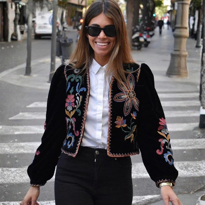 Olivia – Long Sleeve Jacket With Floral Printed Design