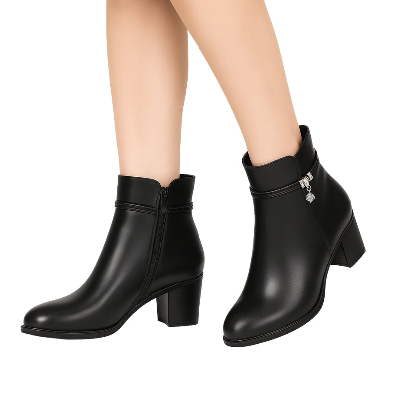 Lina – Enkellaarsjes met Puntneus en Zijrits Velani