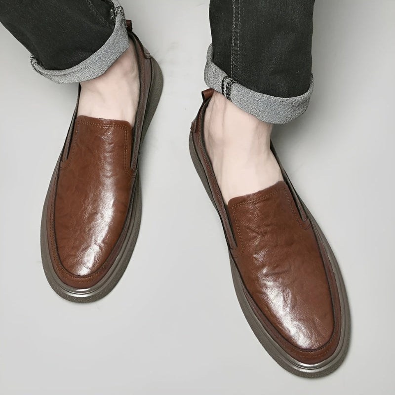 Alex – Round Toe Shoes with Slip On Design