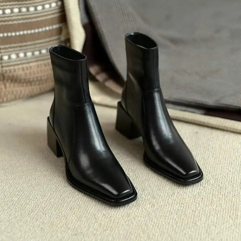 Ruby – High Heel Boots with Zipper Closure