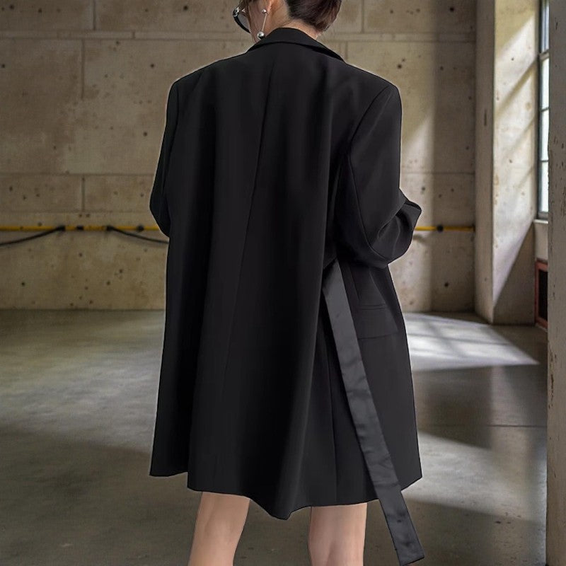 Lily – Long Sleeve Jacket with Down Collar and Button Detail