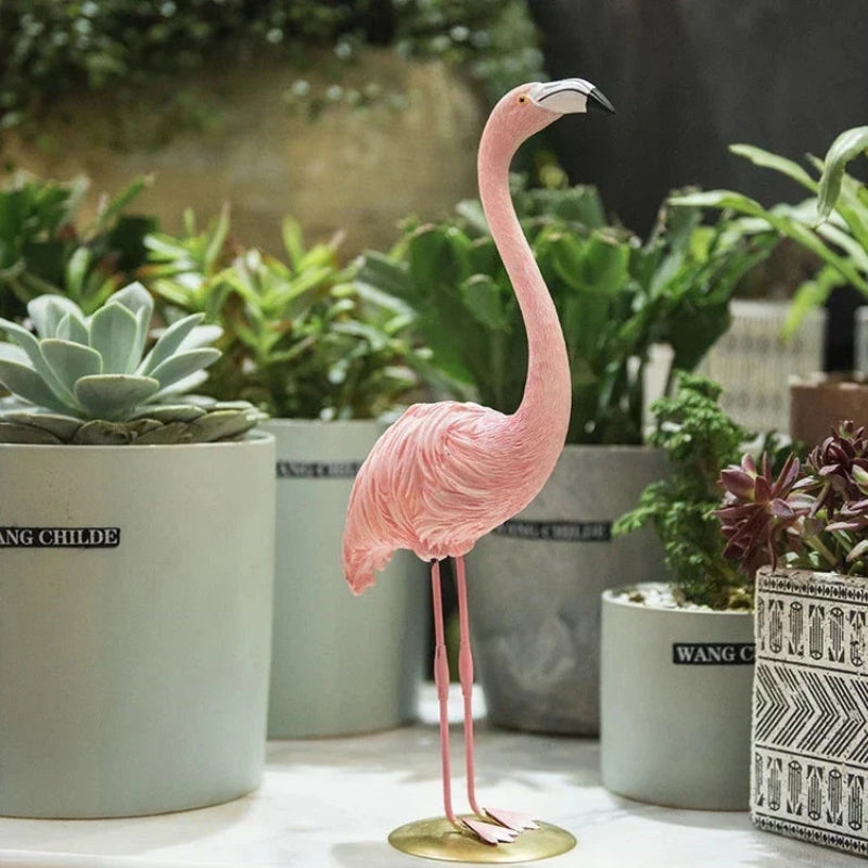 LumaNest – Decorative Ornament with Flamingo Figure
