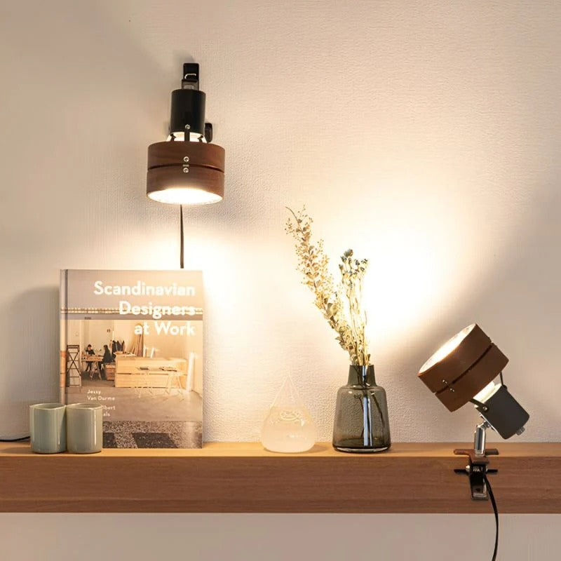ClipBright – LED Lamp with Adjustable Clamp and Round Shape