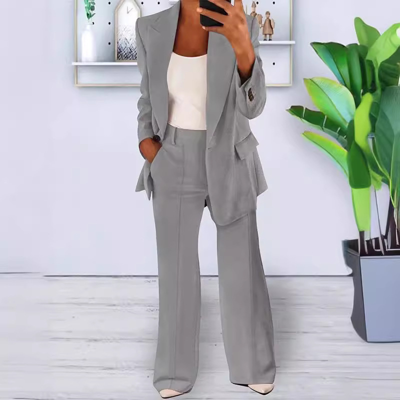 Women Blazer & Tailored Trousers Set One Button Closure