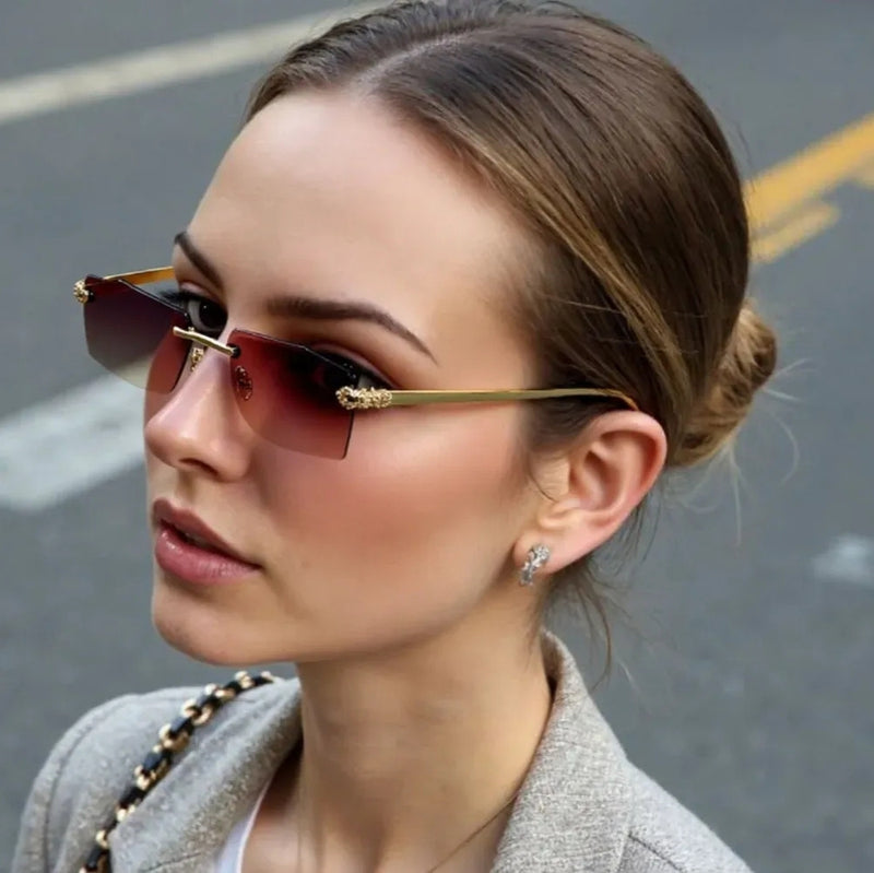 Emma – Geometric Sunglasses with Unique Frame