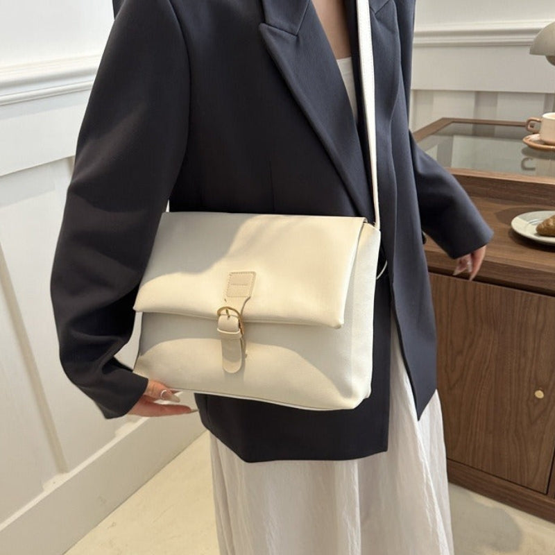 Sienna – Large Capacity Shoulder Bag With Adjustable Strap