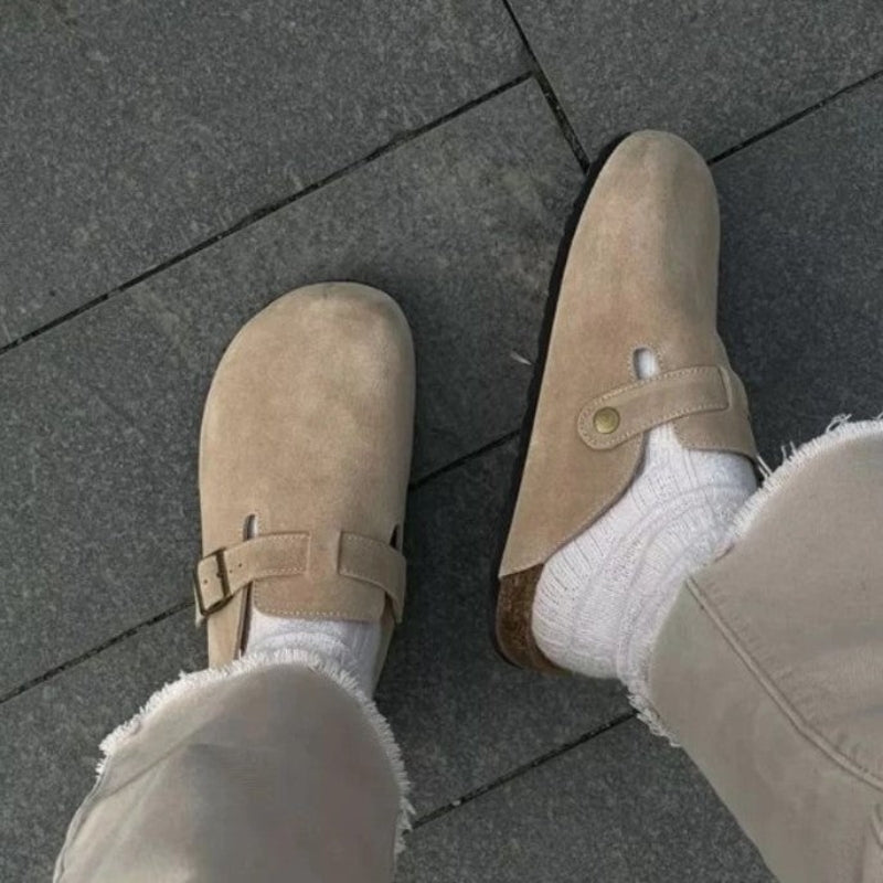 Charlie – Half Covered Slip-On Slippers with Adjustable Buckle
