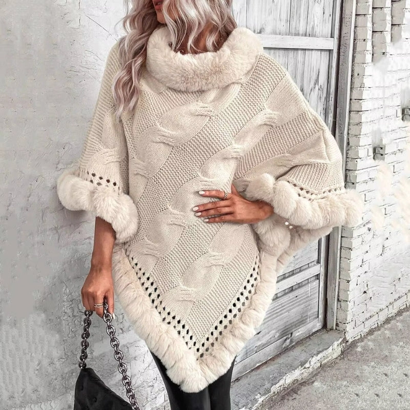 Mira – Loose Fitting Sweater with Cable Knit and Fur Trim