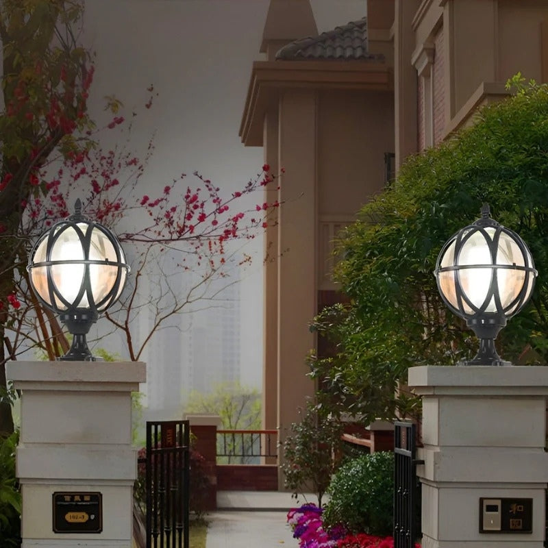 LumaRound – Round LED Wall Lamp for Outdoors