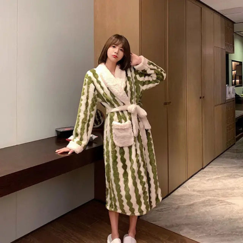 Clara – Long Sleeve Robe With Printed Design And Adjustable Strap