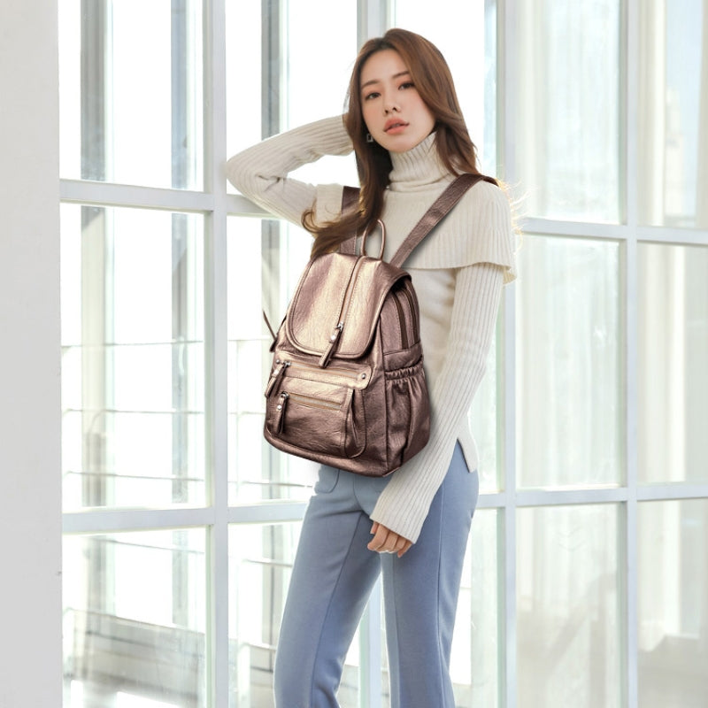 Zoe – Adjustable Strap Bag with Zipper Pocket