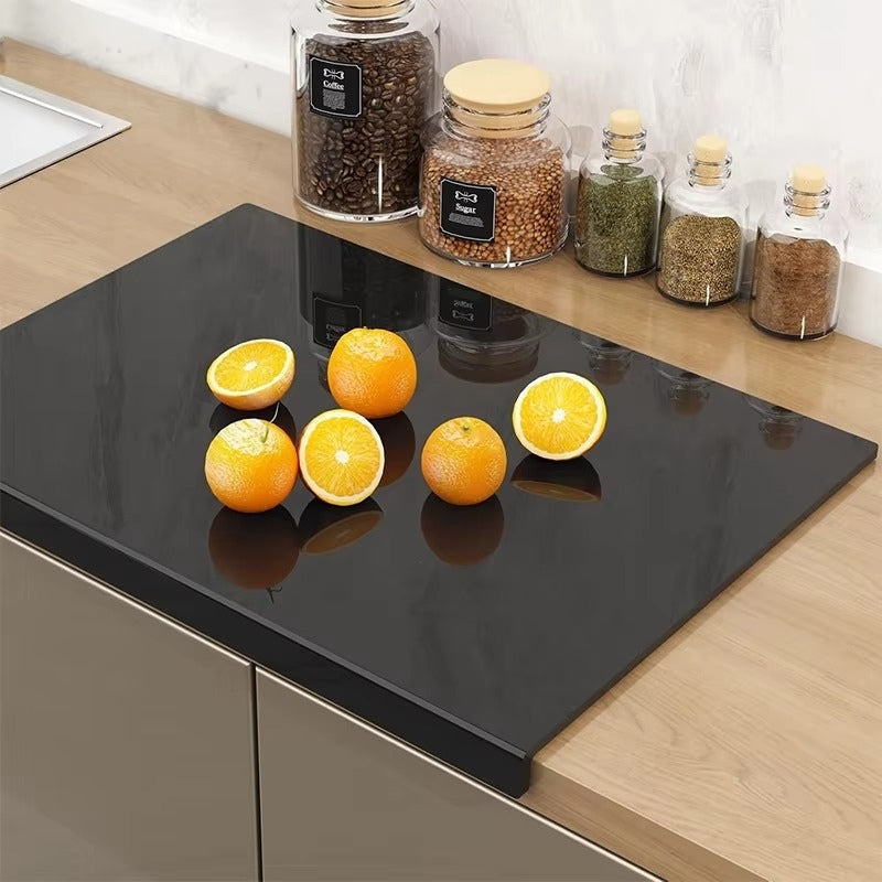 SliceEase – Fruit Cutting Board with Non-Slip Base