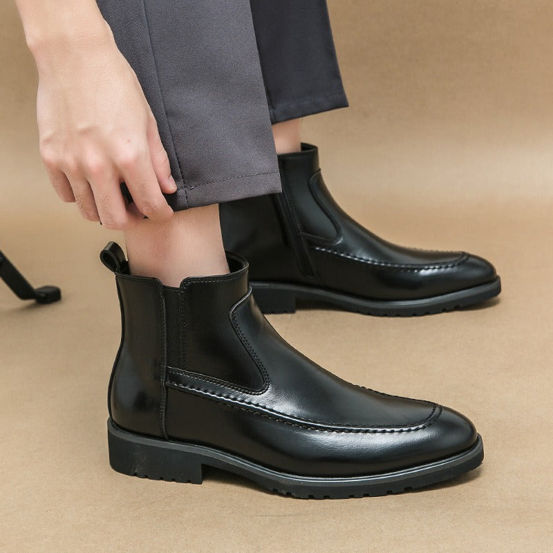 Andrew – Stijlvolle enkellaarzen met zijrits en spitse hoge toppen Velani