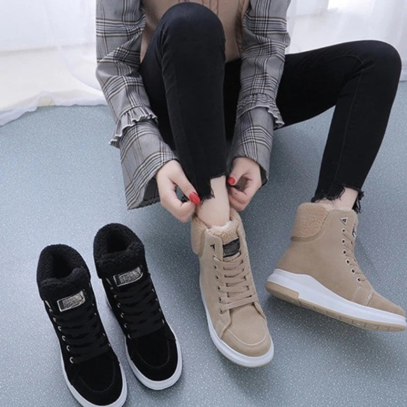 Lily – Round Toe Shoes With Adjustable Laces