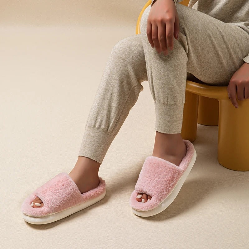 Mia – Slippers With Non Slip And Faux Fur Design