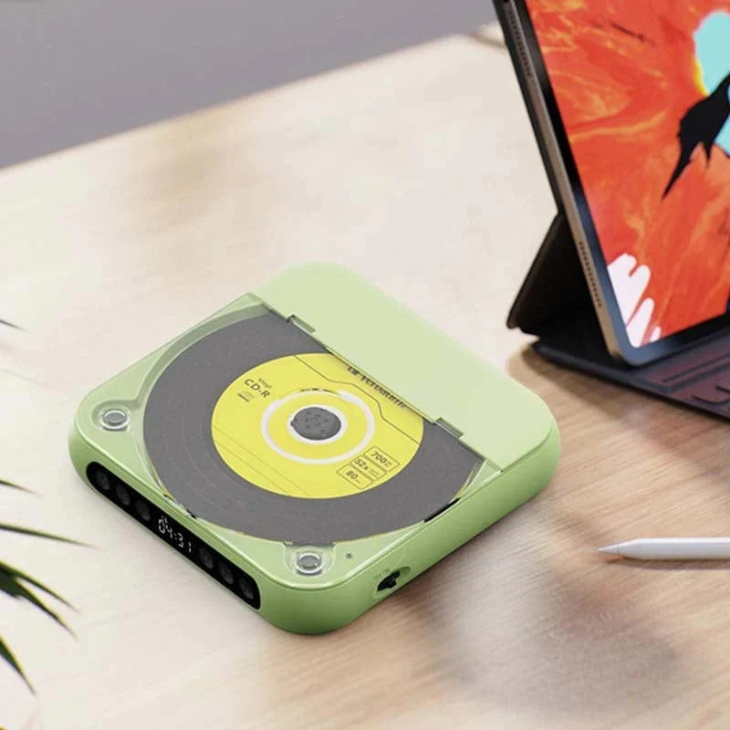 SoundWave – Portable Bluetooth CD player with LCD screen