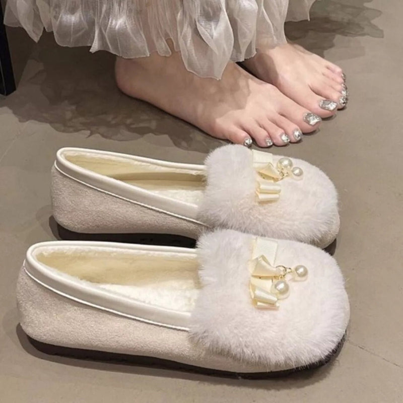 Taylor – Round Toe Fur Slippers With Slip On Design