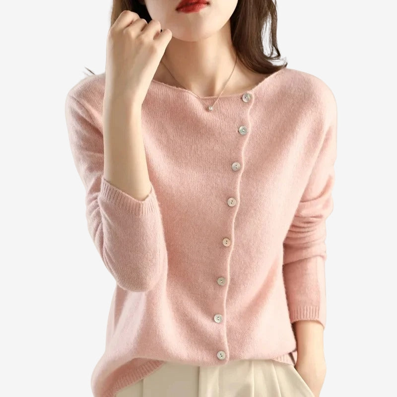 Ires – Long Sleeve Sweater with Button Closure