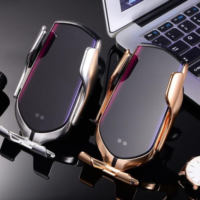 PowerHub – Portable Power Bank with Wireless Charging