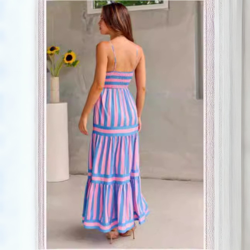 Scarlett – Lange Jurk met Spaghettibandjes en Streepjesprint Velani