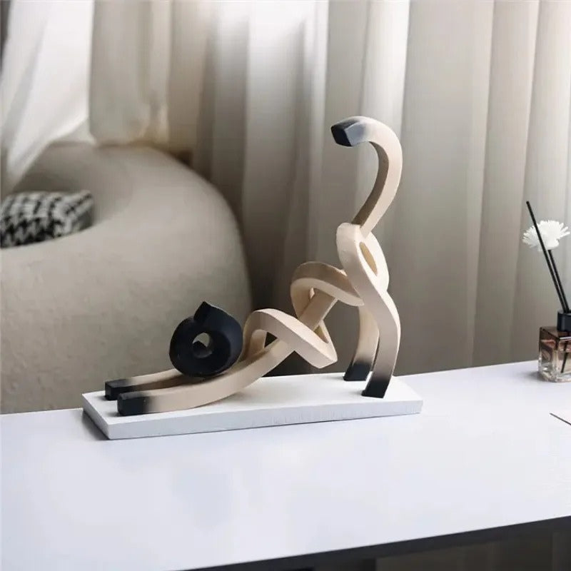 SculptAura – Decorative Animal Figurine with Twisted Lines