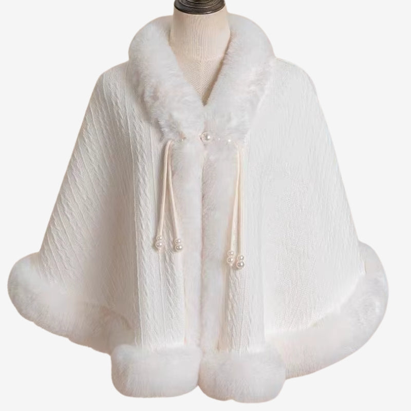 Ariana – Fluffy Poncho met Lange Mouwen en Koord Velani